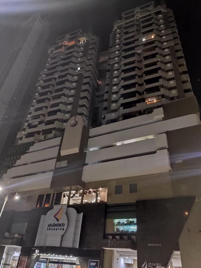 Apto A 30M Da Praia Sobre Shopping Atlantico Balneário Camboriú 外观 照片